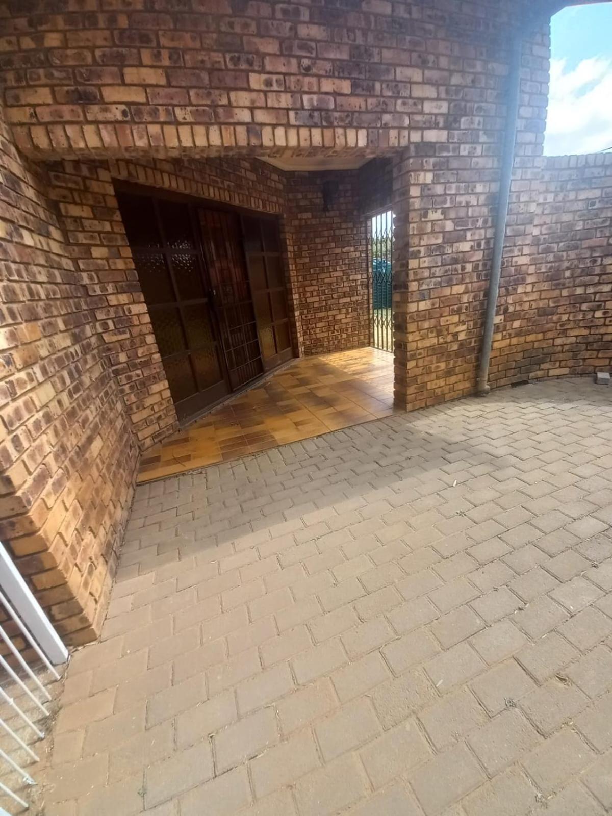 Rocky Hills Guesthouse Piet Retief Luaran gambar