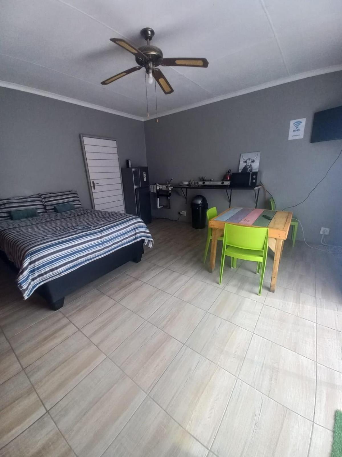 Rocky Hills Guesthouse Piet Retief Luaran gambar